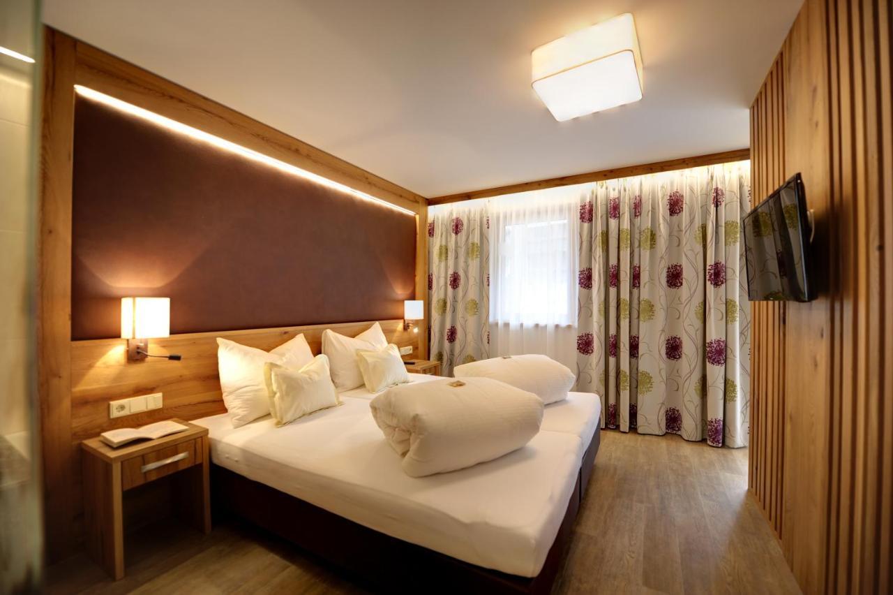 Hotel Arnika Ischgl Ngoại thất bức ảnh