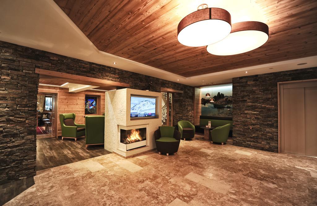 Hotel Arnika Ischgl Ngoại thất bức ảnh