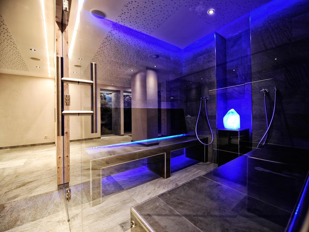 Hotel Arnika Ischgl Ngoại thất bức ảnh