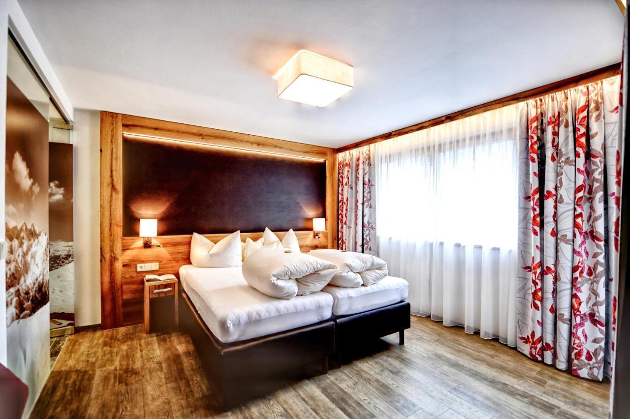 Hotel Arnika Ischgl Ngoại thất bức ảnh