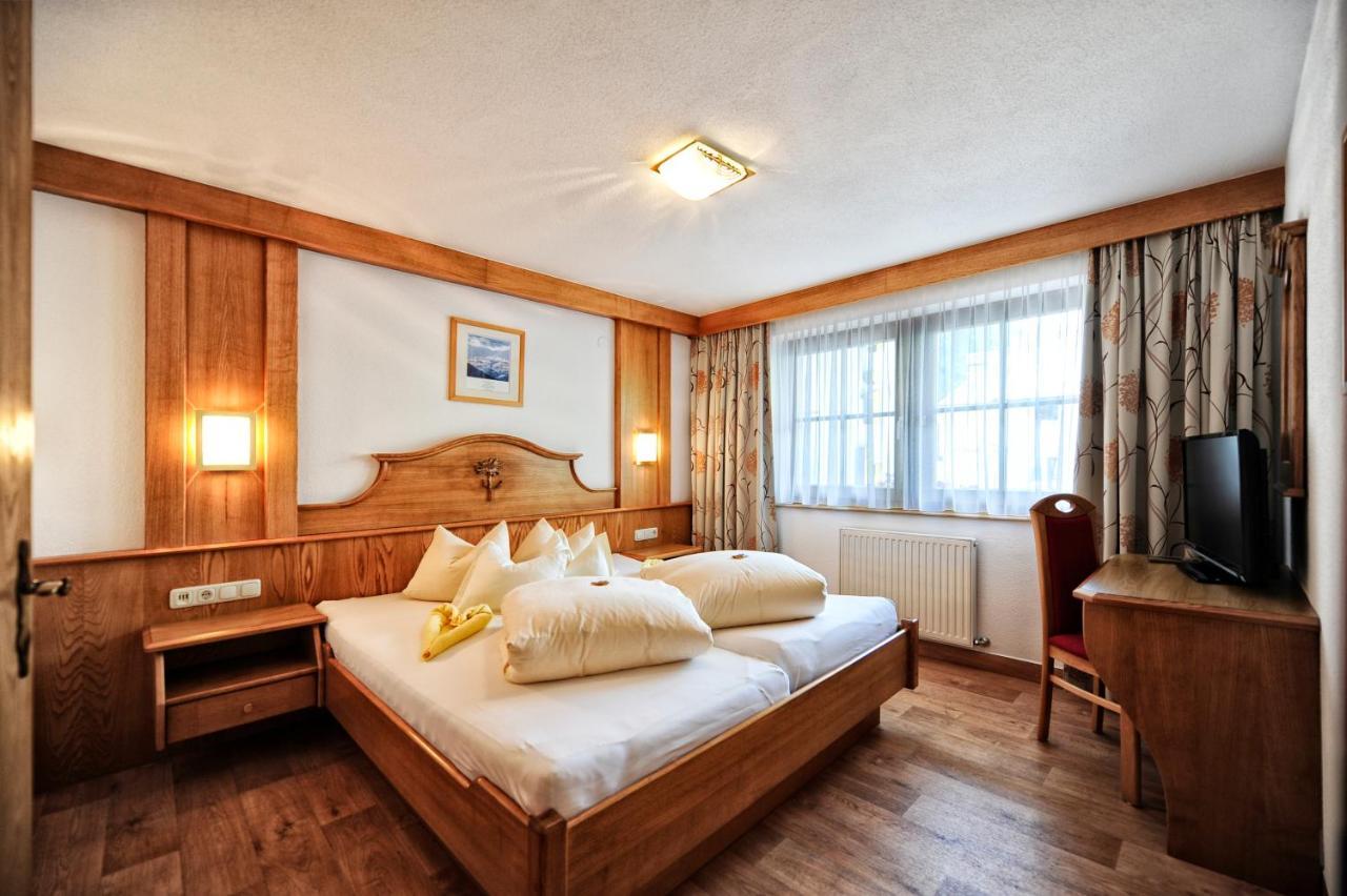 Hotel Arnika Ischgl Ngoại thất bức ảnh